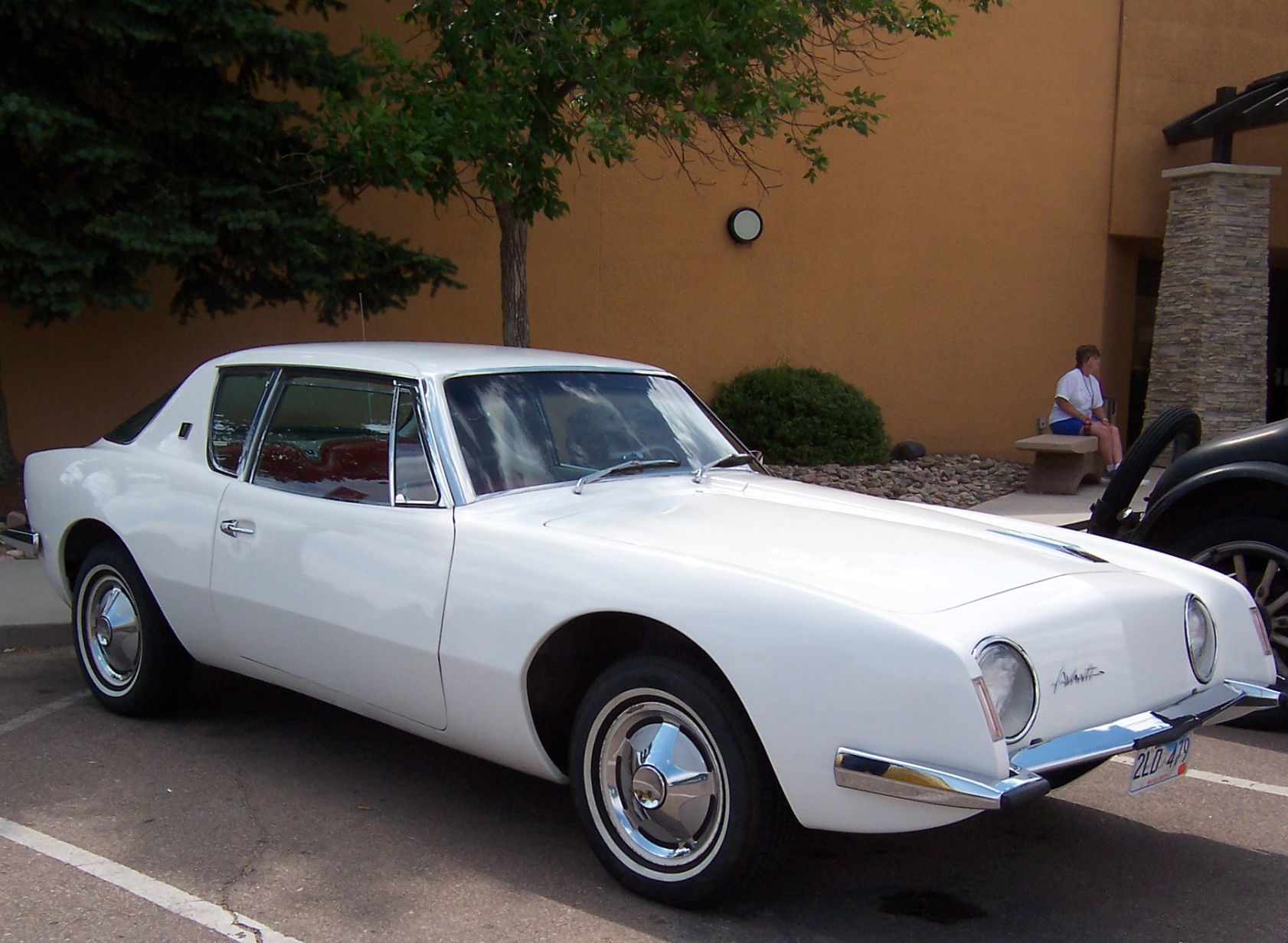 Studebaker Avanti